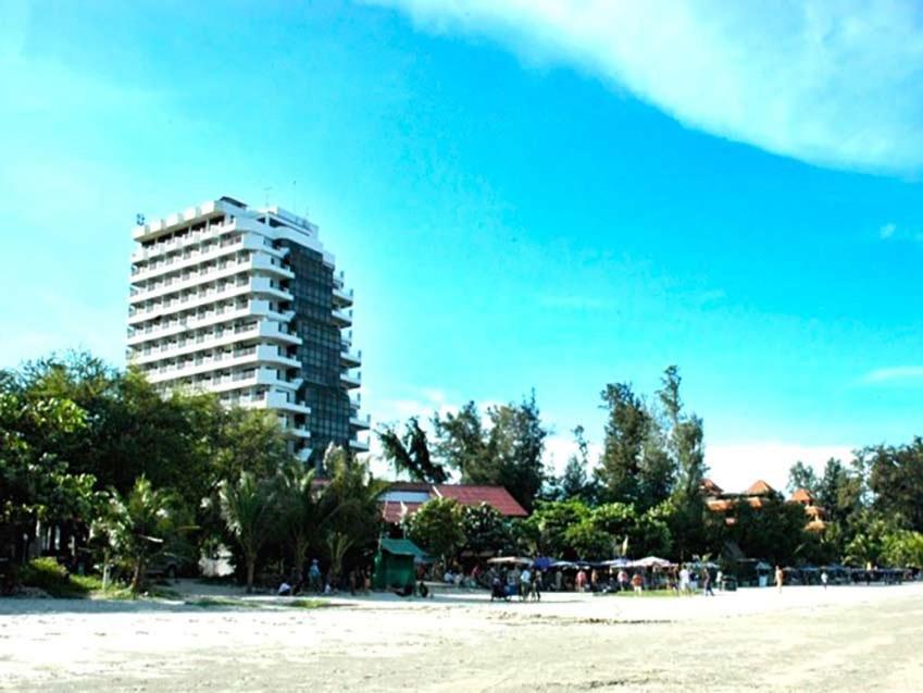 Hua Hin Takiab On The Beach Paradise Properties Exterior photo